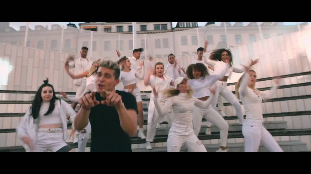 Donny Montell - FLY (Official Video) Mp3 Atsisiųsti