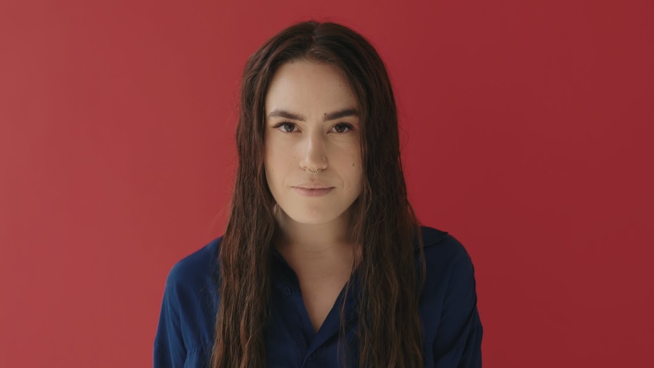 Evgenya Redko - Karšta Mp3 Atsisiųsti