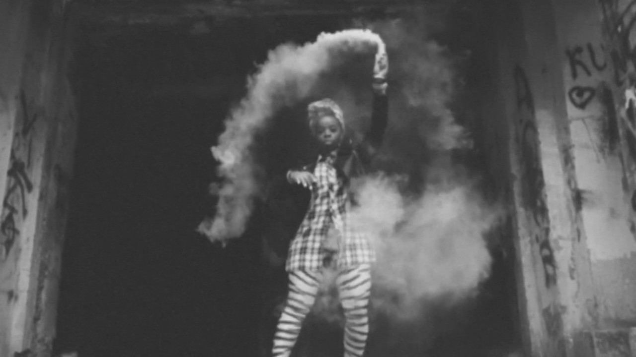 kamanių šilelis - dulkės (official music video) Mp3 Atsisiųsti