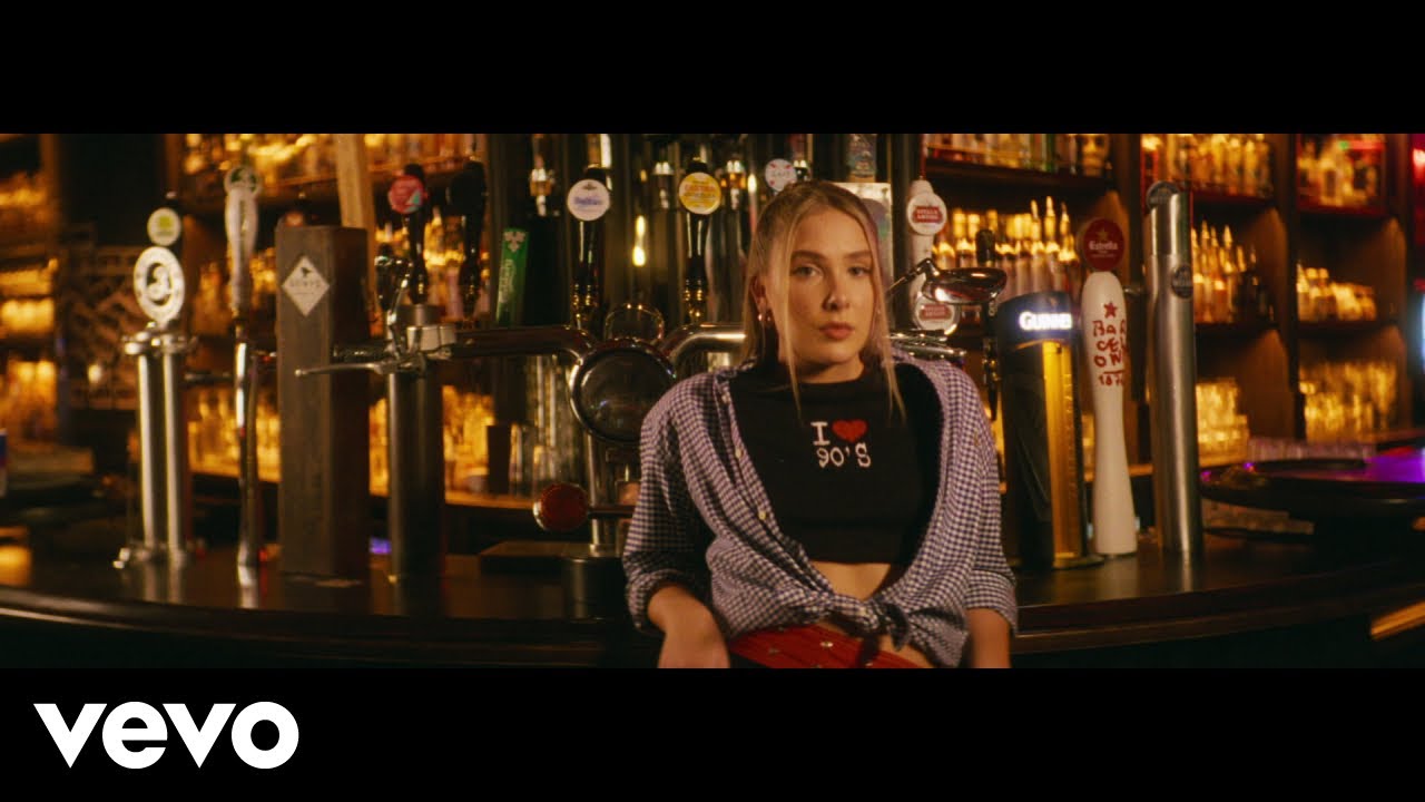 Paulina Paukštaitytė - Į Širdelę Įkritai Mp3 Atsisiųsti