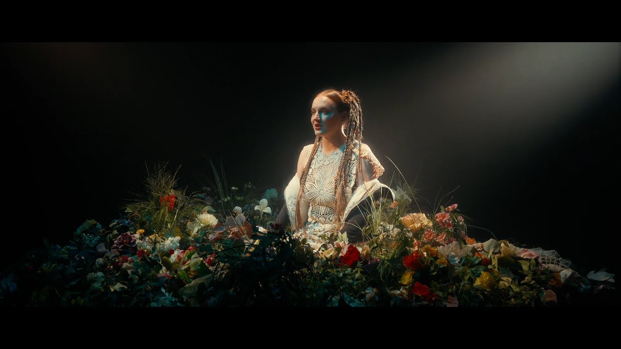 Petunija - Dots & Pieces, Shambles & Dust (Official Video) Mp3 Atsisiųsti